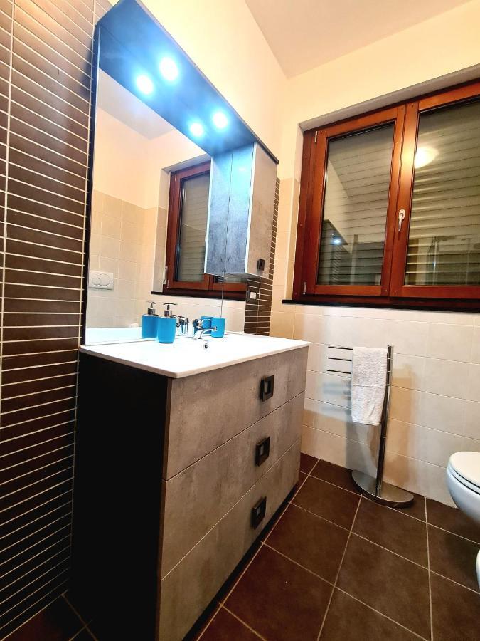 Milano Santa Giulia Business Apartment - Olimpiadi 26 Екстериор снимка